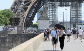 Во Франции во время волны жары погибла тысяча человек