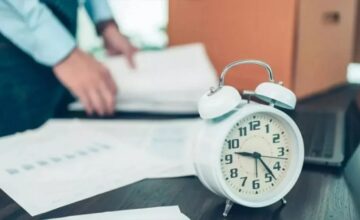 Кому и в каком объеме предоставляется дополнительный отпуск?