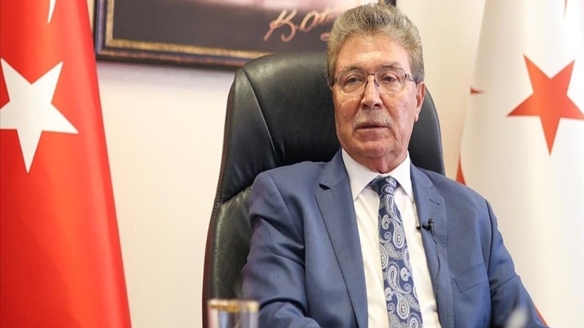 Премьер-министр Турецкой Республики Северного Кипра посетит Баку