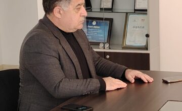 Жалоба на «MEQAPLUS MMC»: «Мой долг составляет 130 000 манатов»