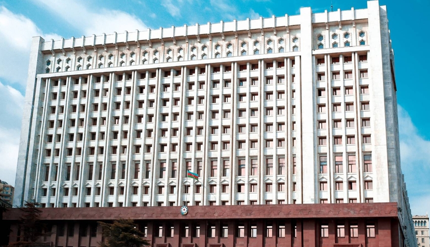 В Администрации Президента состоялась встреча с Гудратом Гасангулиевым