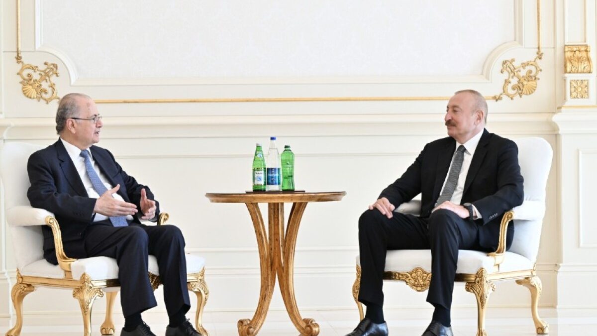Президент Ильхам Алиев принял премьер-министра Палестины