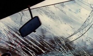 В Тертере легковой автомобиль столкнулся с грузовиком, погибли 2 человека