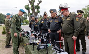 Керим Велиев посетил ряд военных объектов в Беларуси