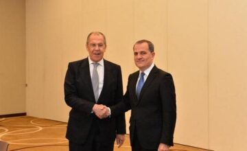 Началась встреча Байрамова с Лавровым