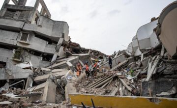 Число погибших в результате землетрясения в Венесуэле достигло 5208 человек