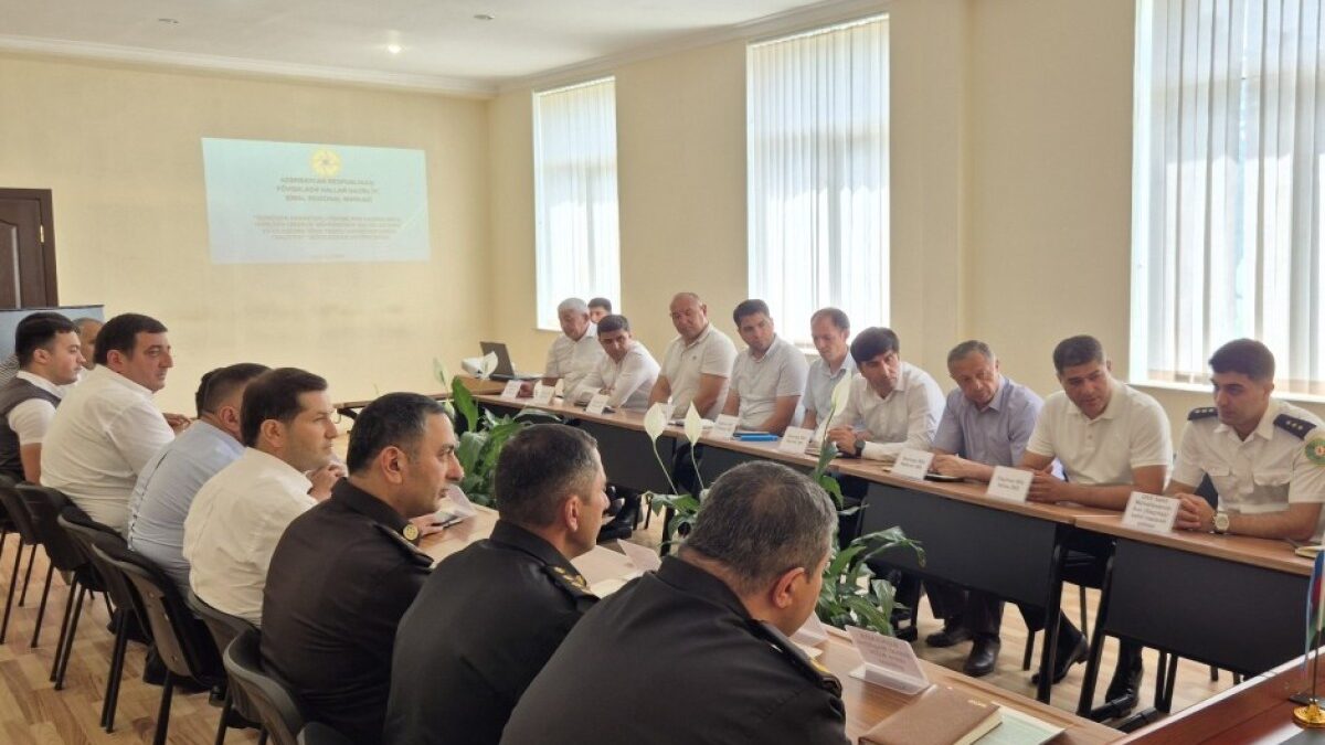 Состоялся круглый стол по вопросам мер безопасности на пляжах