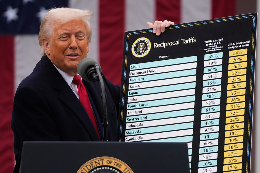 Трамп на этой неделе введет новые торговые пошлины для почти 60 стран