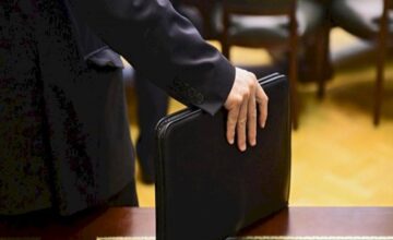 Начинается этап собеседования конкурса по приему на работу директоров
