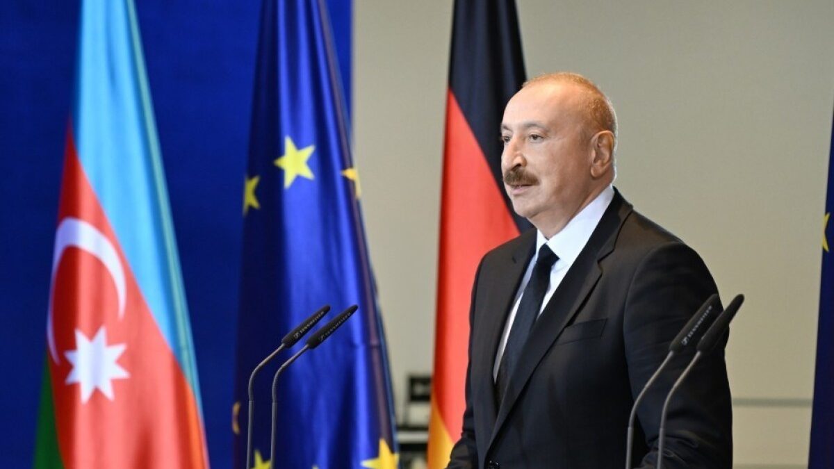 Президент Ильхам Алиев прокомментировал информацию о проведении тайной встречи представителей Германии и России в Баку