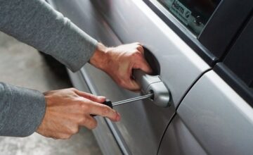 В Баку задержан мужчина, угнавший автомобиль с автомойки