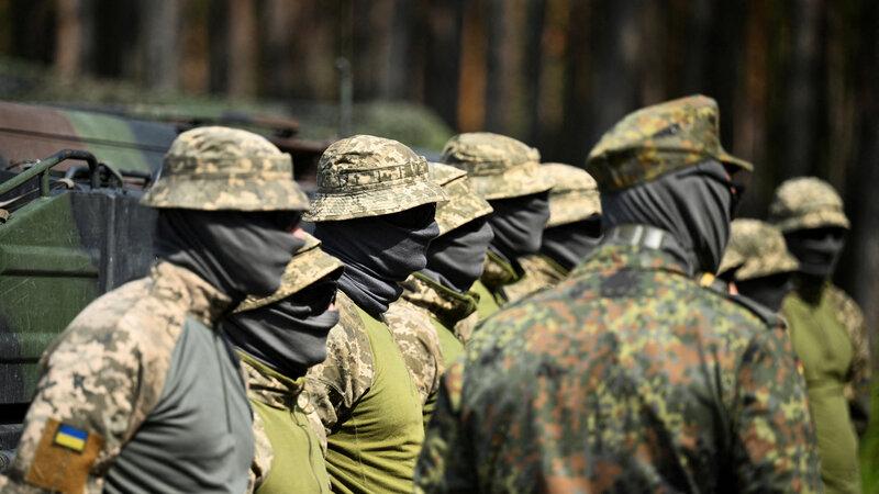 В Азербайджане 10 украинских военнослужащих прошли курс реабилитации