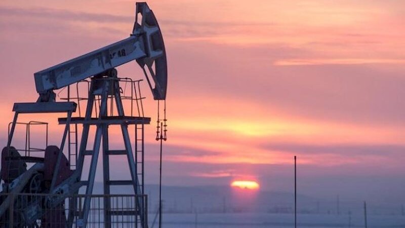 Азербайджанская нефть продается по 91 доллару