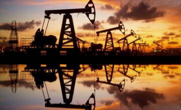 Ливия предлагает России построить нефтеперерабатывающий завод на своей территории