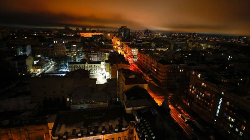 Ракетная атака и атака БПЛА на Киев: не менее 30 погибших
