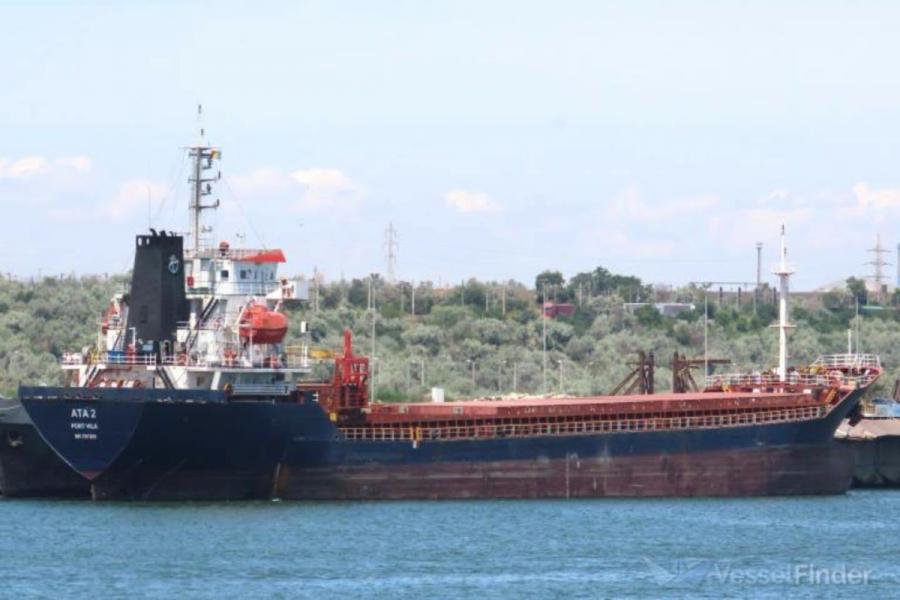 Судно с азербайджанскими моряками подверглось атаке дронов