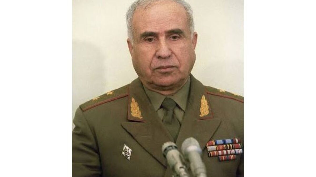 На доме, где жил космонавт Керим Керимов, будет установлена мемориальная доска