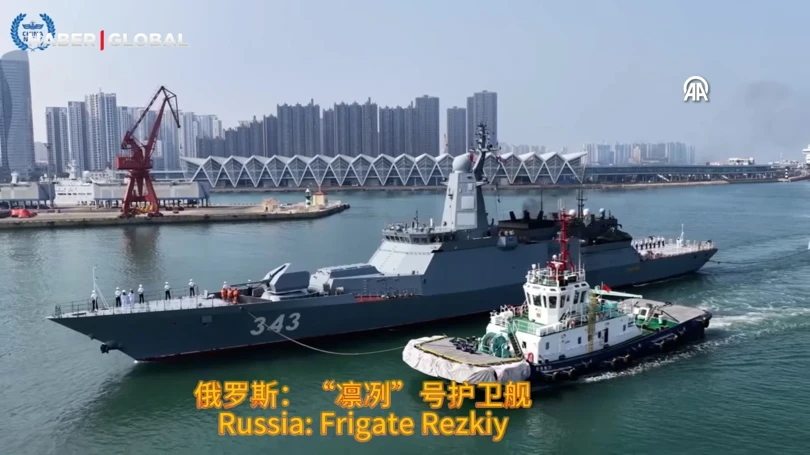 Военно-морские силы Китая и России провели совместные военные учения в Желтом море