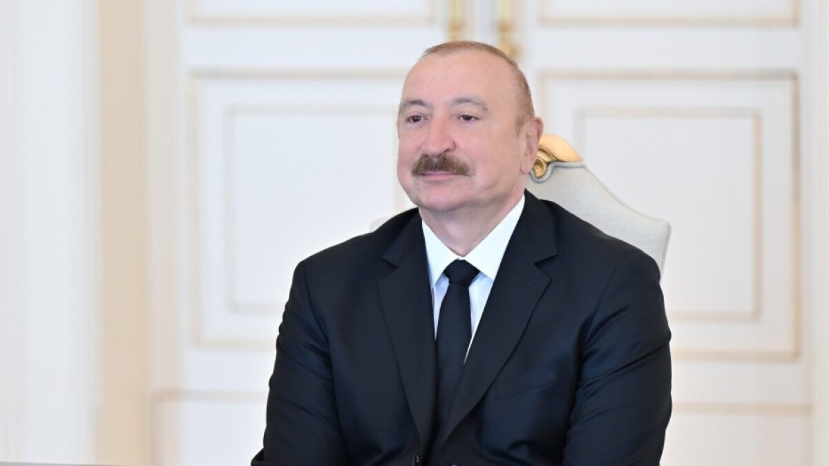 Глава государства пригласил Короля Иордании посетить Азербайджан с визитом
