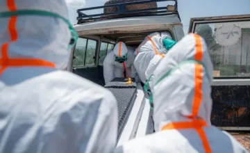 Угроза растет: США вводят ограничения на поездки в связи с Эболой