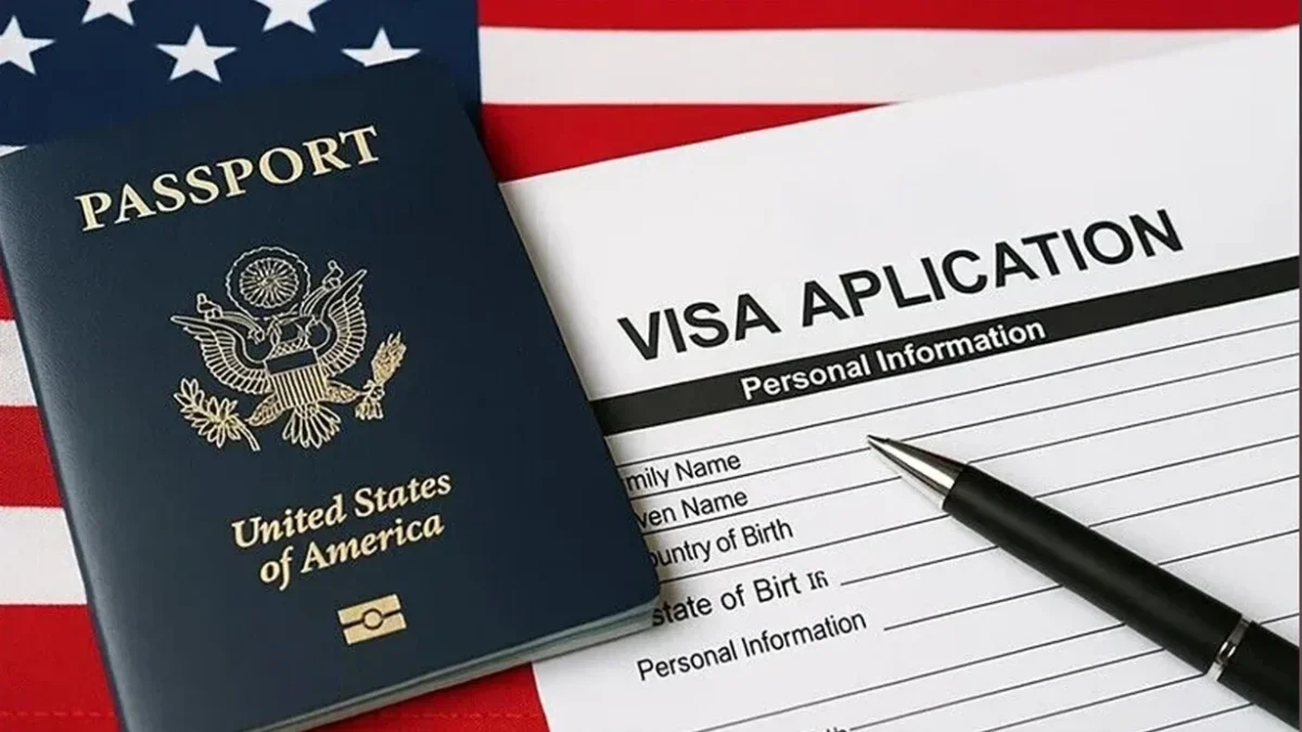 США вводят ограничения по времени для студенческих и журналистских виз