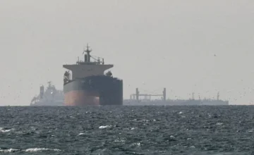 КСИР выступил с предупреждением относительно Ормузского пролива
