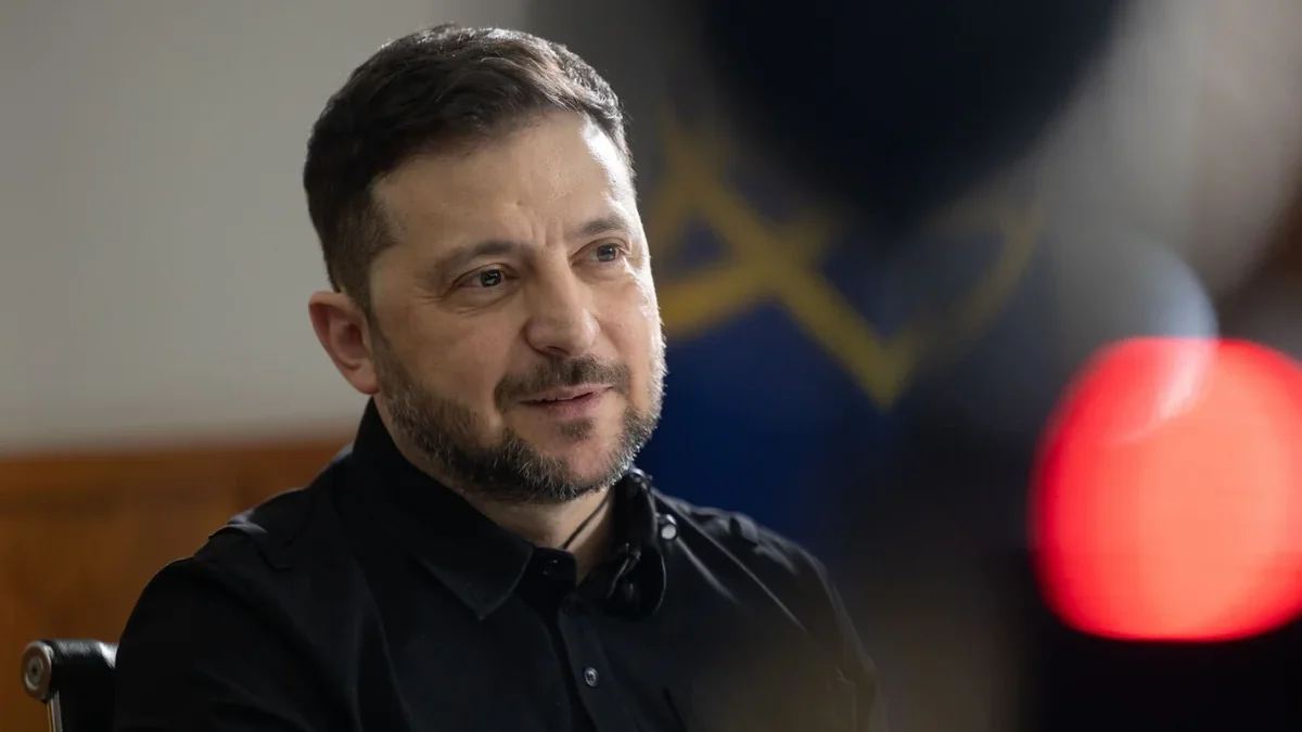 Зеленский: Украина планирует увеличить дальность полета БПЛА до 10 тысяч километров