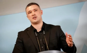 Италия предложила бывшему министру обороны Украины должность советника