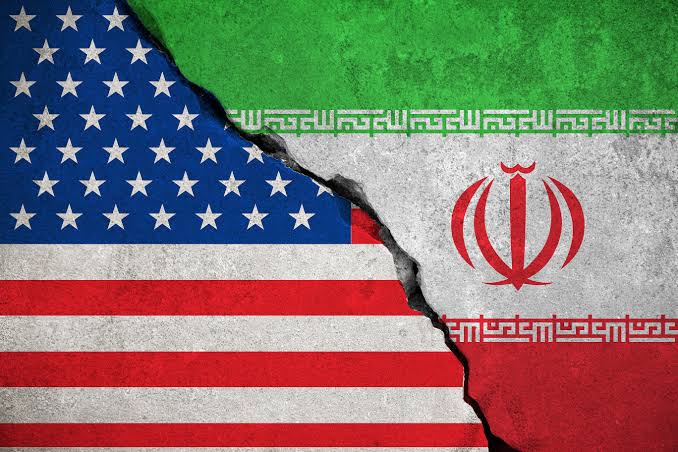 Иран предупредил страны региона: логистическая поддержка США будет считаться угрозой