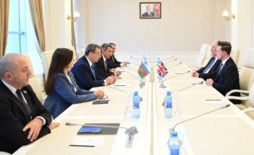 Состоялась встреча между парламентариями Азербайджана и Великобритании