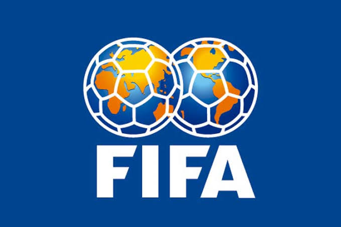 ФИФА отказалась от плана по продаже некоторых прав на чемпионат мира и принесла извинения