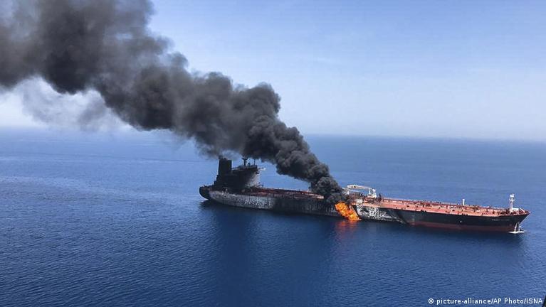 В Черном море грузовое судно немецкой компании подверглось атаке дронов