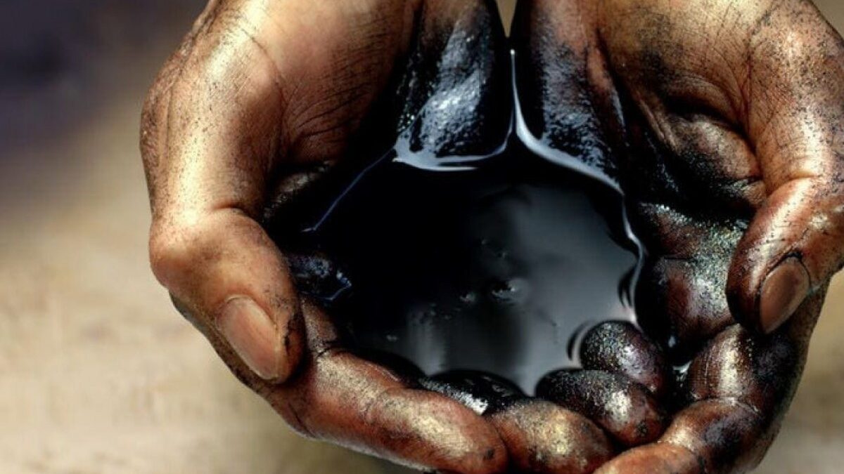 Нефть на мировых рынках подорожала