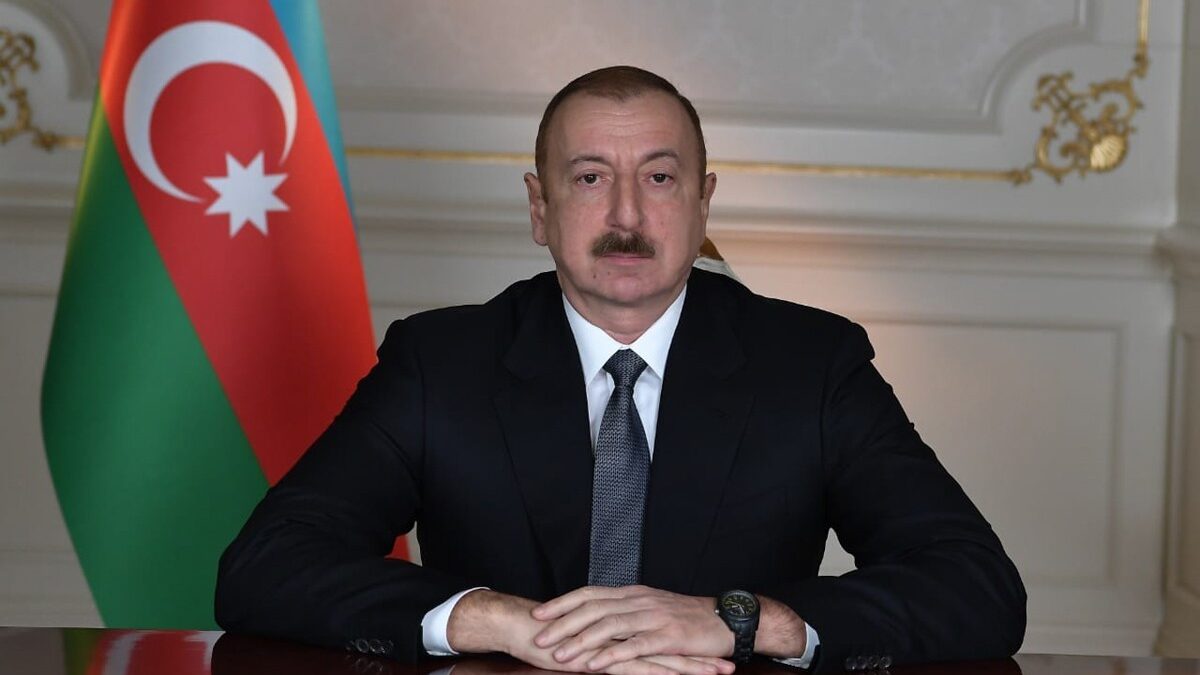 Глава государства Ильхам Алиев поздравил Президента Швейцарии