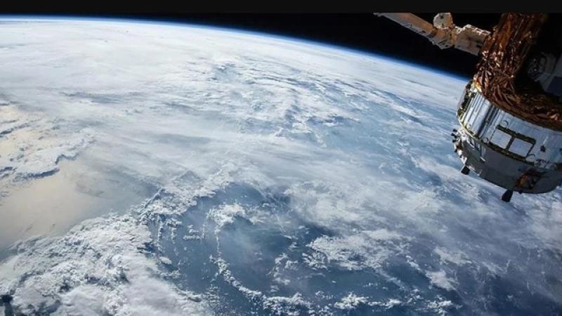 США впервые подтвердили размещение оружия в космосе