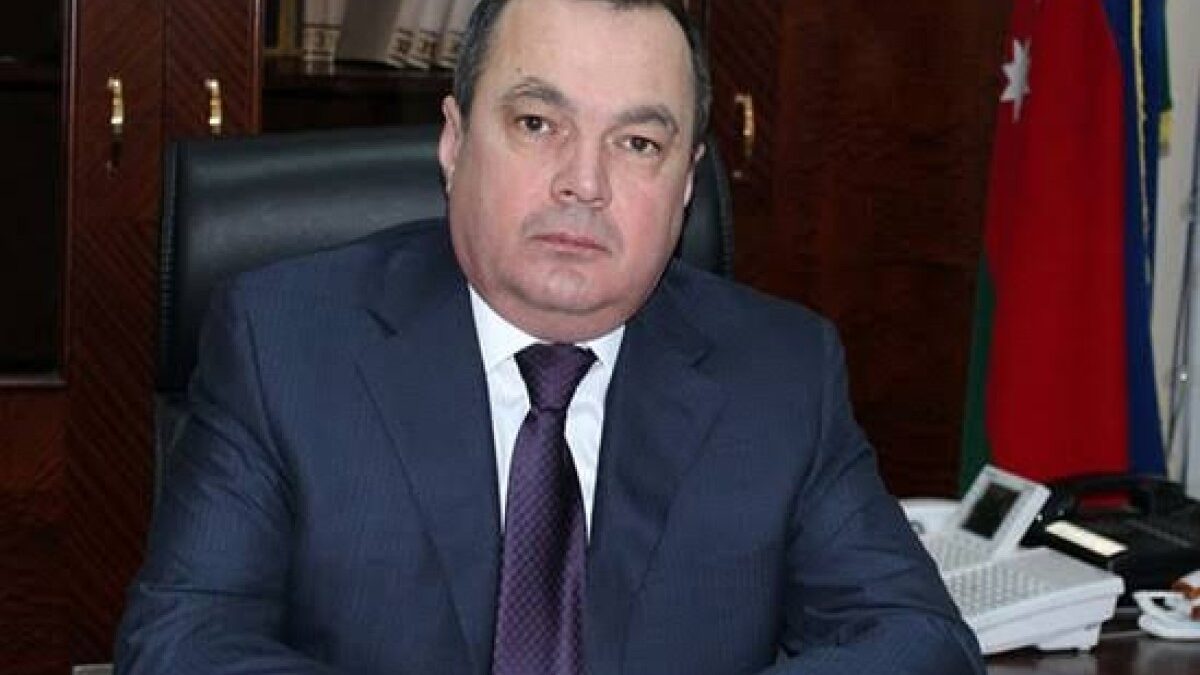 Глава Исполнительной власти Ярдымлы освобожден от занимаемой должности