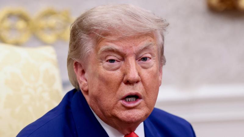 Трамп: поток нефти в Ормузском проливе находится в «очень хорошем» состоянии