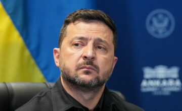 Зеленский признал невозможность победы над Россией