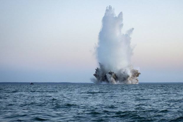В Каспийском море ожидаются взрывы