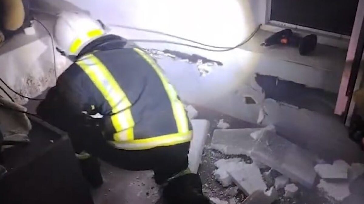 В Сабунчинском районе произошел пожар в частном жилом доме – ВИДЕО