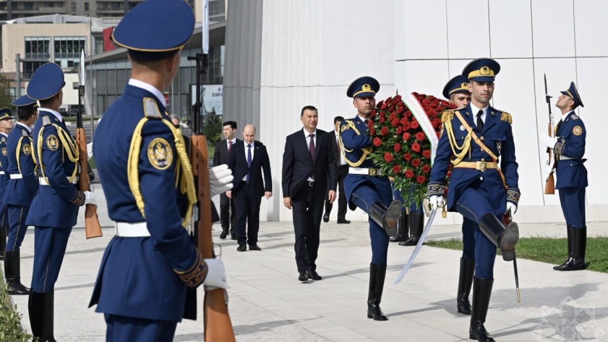 Премьер-министр Таджикистана посетил парк «Зафар»