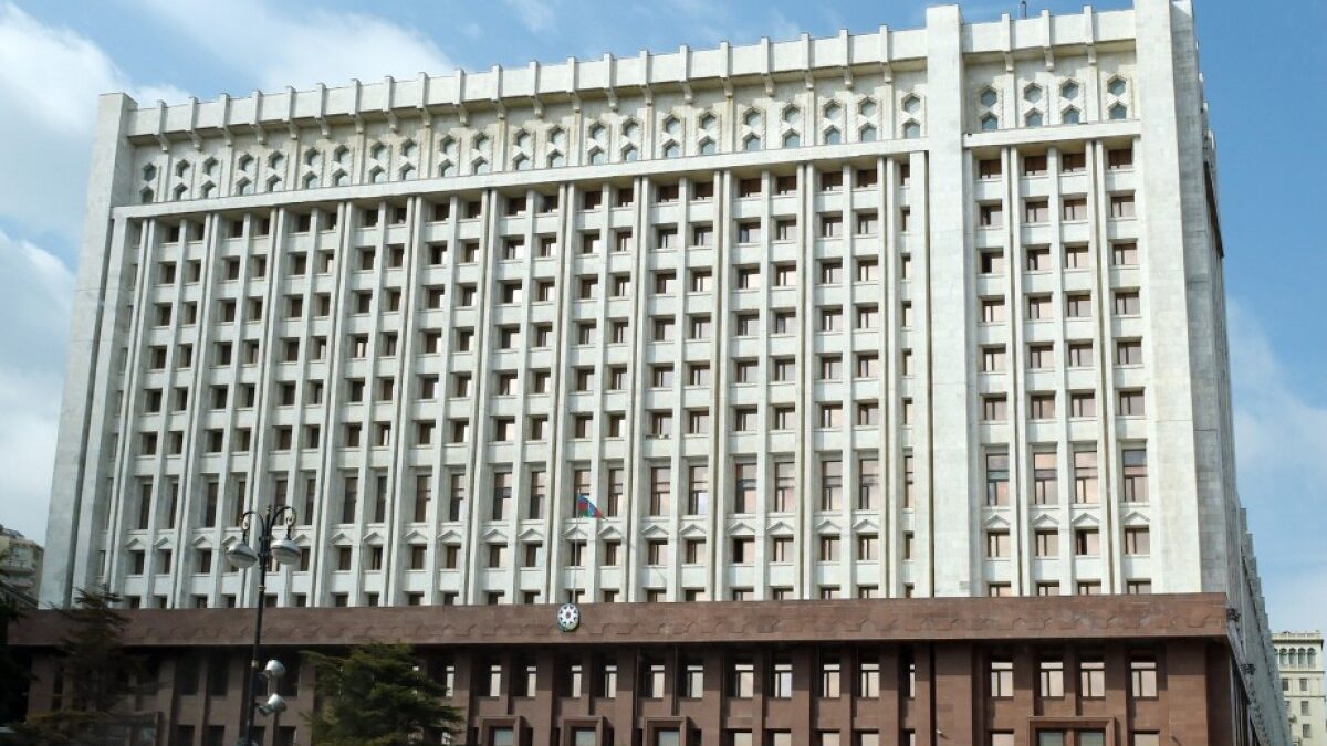 Президент Азербайджана позвонил Ираклию Кобахидзе