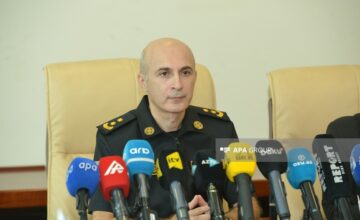 МЧС: Продолжаются поиски 3 человек, предположительно утонувших в море