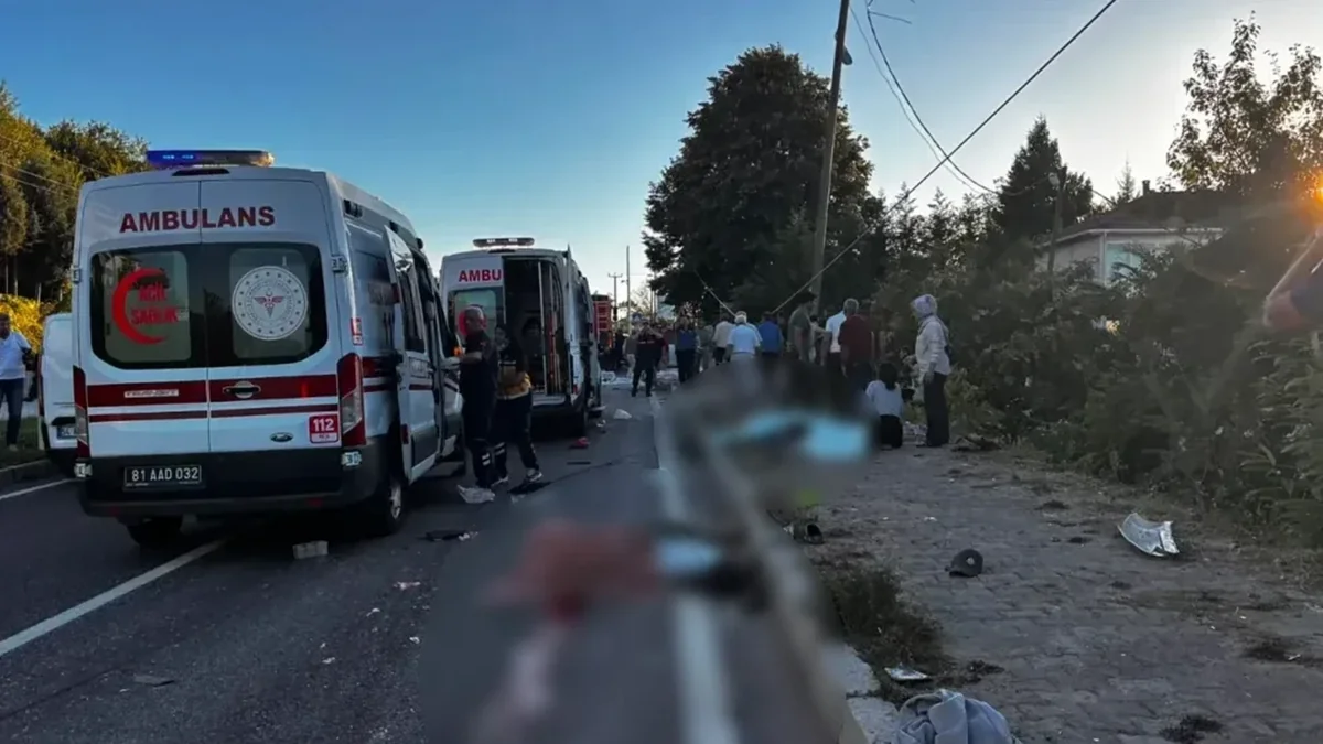 В Турции произошло тяжелое ДТП, есть погибшие и раненые