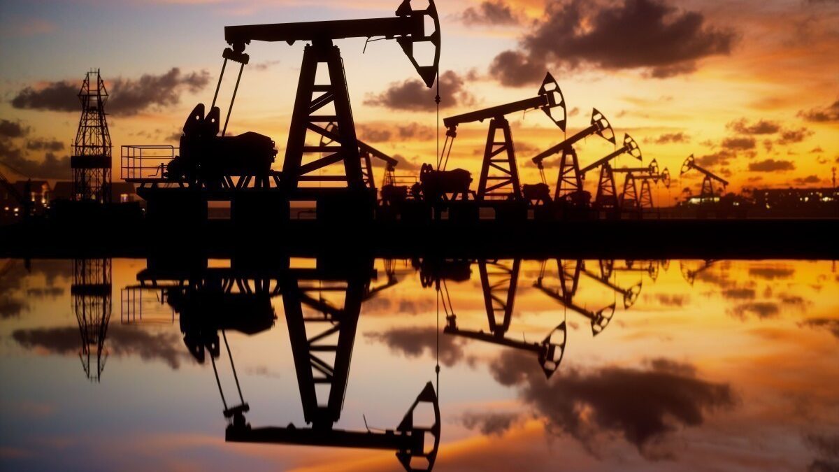 На мировых рынках подорожала нефть