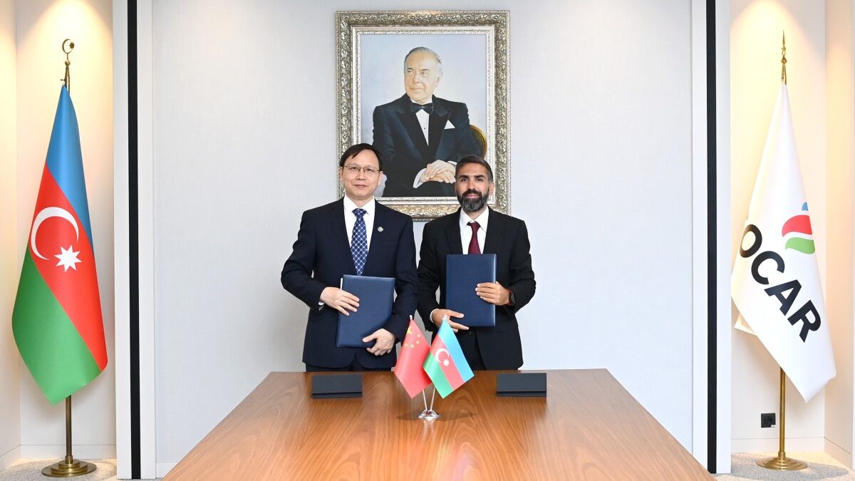 Между SOCAR и китайской компанией CNOOC подписан Меморандум о взаимопонимании