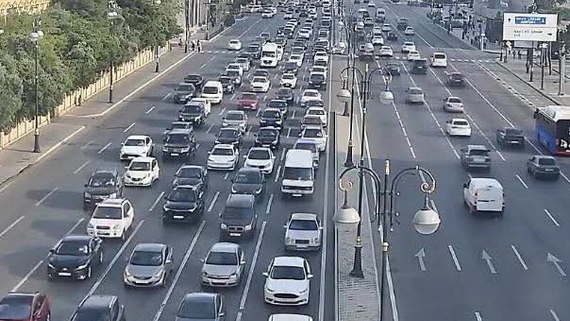 В Баку на этих дорогах наблюдается плотность движения – СПИСОК