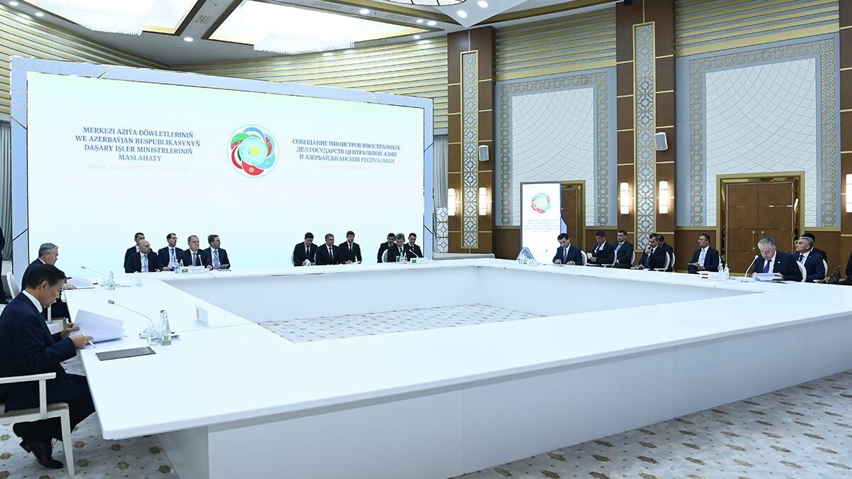 Вновь подтверждена готовность Азербайджана внести активный вклад в укрепление формата С6 – ФОТО