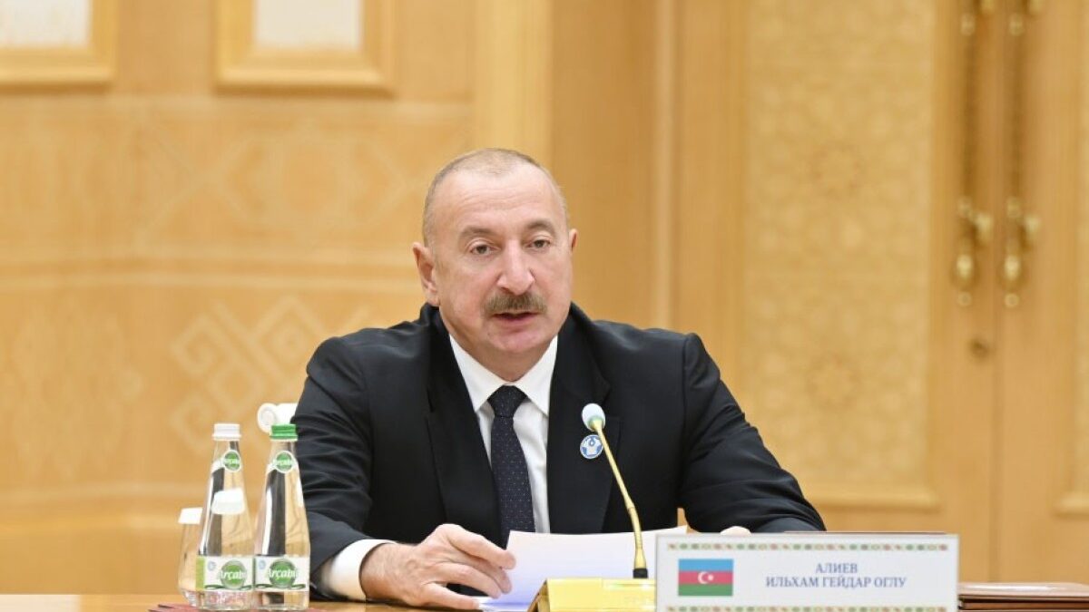В Туркменбаши проходит расширенное заседание Совета глав государств СНГ, Президент принимает участие в мероприятии