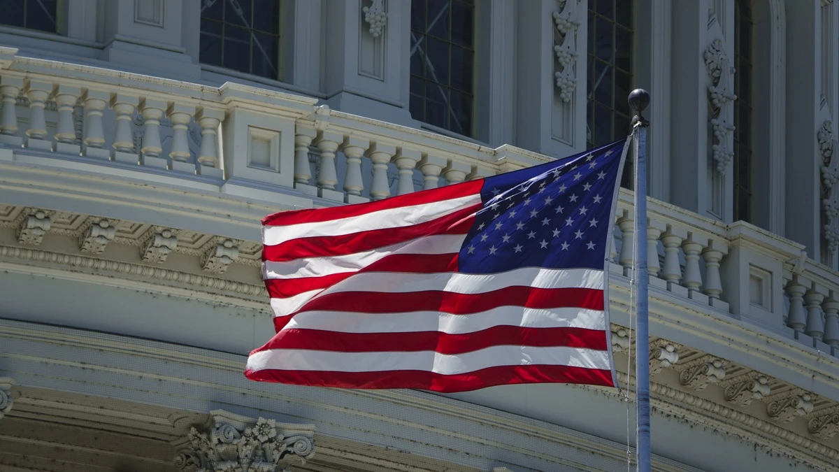 США ввели санкции против Греции и панамской фирмы